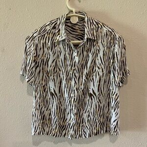 Jane+Delancey Zebra Print Top Brown Button Up Short Sleeve Blouse Women’s Size M